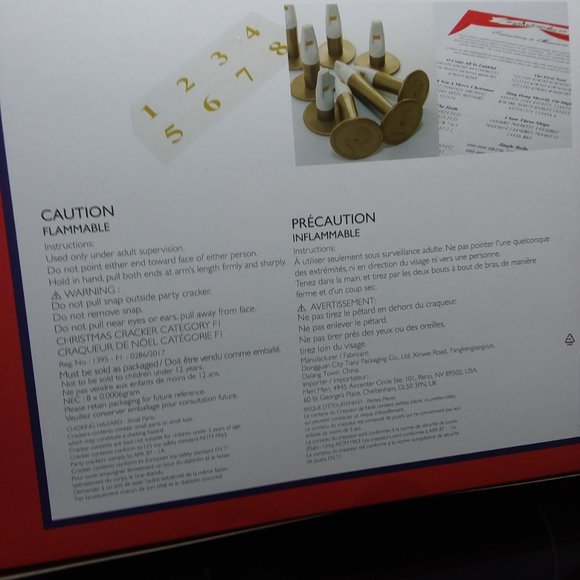 Meri Meri THE NUTCRACKER TALE Christmas Surprise Crackers - Picture 2 of 2